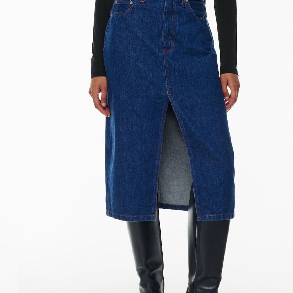 Denim Forum The 90s Halle Denim Skirt